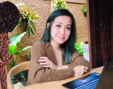 Yuliana-Sjahlendrahandicraft.com